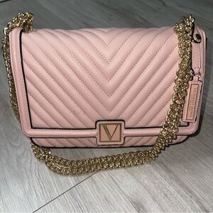 Victorias Secret V-Quilt Convertible Purse Luxury Glam Baddie Barbiecore Baddie